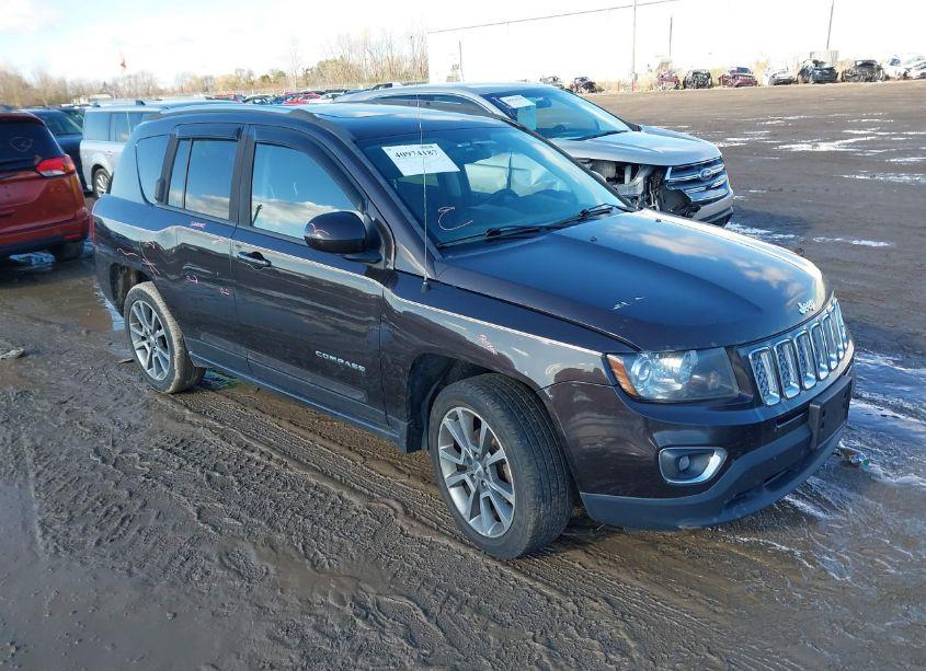 2014 Jeep Compass LIMITED (VIN 1C4NJDCB8ED805400) main photo