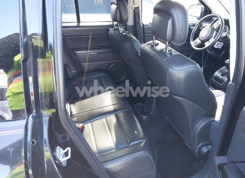 Photo 8 of 2012 Jeep Compass LIMITED (VIN 1C4NJDCB9CD630720)