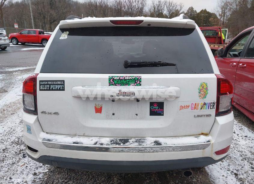 Photo 15 of 2015 Jeep Compass LIMITED (VIN 1C4NJDCB9FD216387)