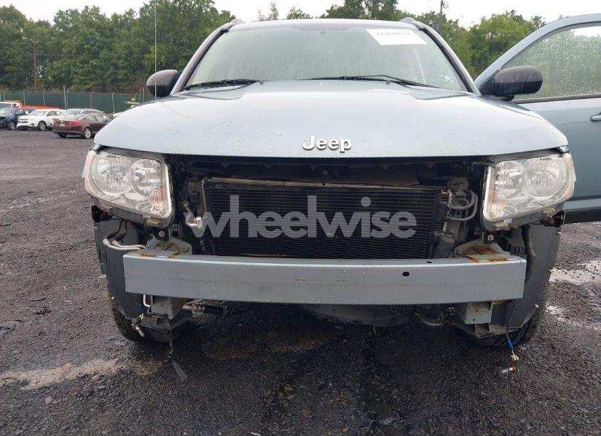 Photo 6 of 2013 Jeep Compass LATITUDE (VIN 1C4NJDEB0DD207720)