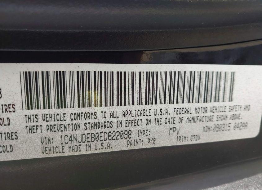 Photo 9 of 2014 Jeep Compass LATITUDE (VIN 1C4NJDEB0ED622098)