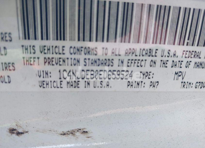 Photo 9 of 2014 Jeep Compass LATITUDE (VIN 1C4NJDEB0ED659524)