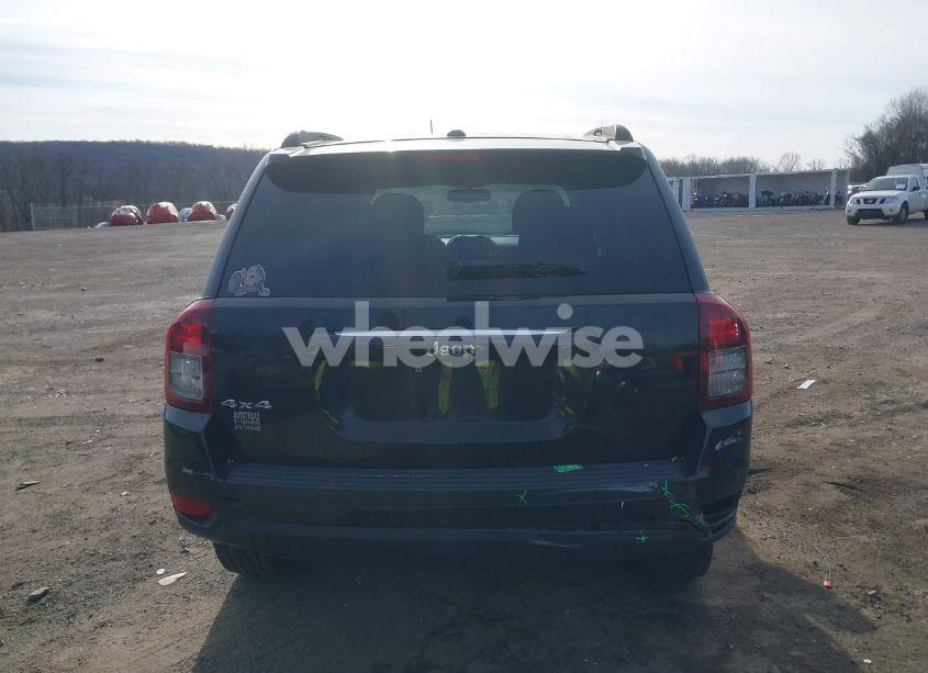 Photo 16 of 2014 Jeep Compass LATITUDE (VIN 1C4NJDEB0ED661905)