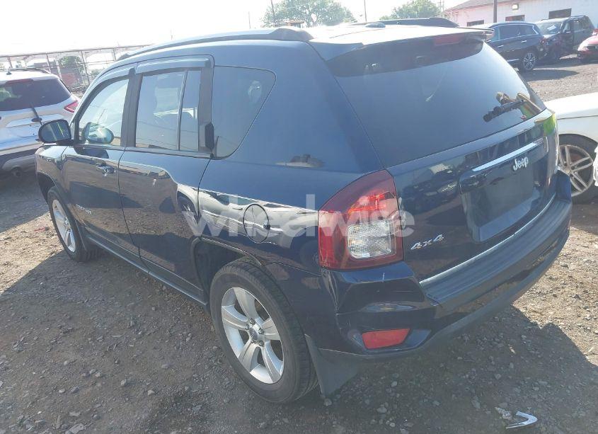 Photo 3 of 2014 Jeep Compass LATITUDE (VIN 1C4NJDEB0ED886485)