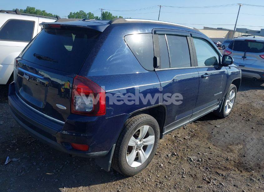 Photo 4 of 2014 Jeep Compass LATITUDE (VIN 1C4NJDEB0ED886485)