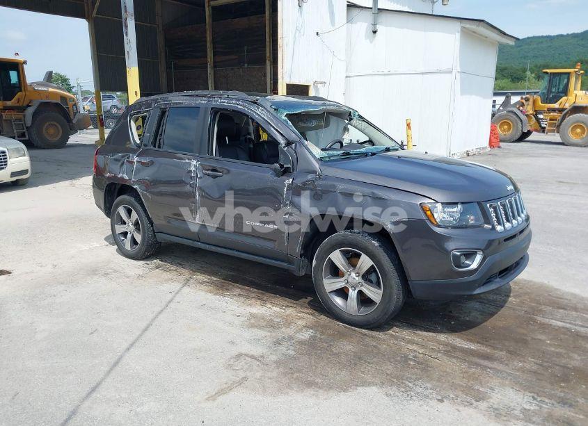 2016 Jeep Compass HIGH ALTITUDE EDITION (VIN 1C4NJDEB0GD558230) main photo