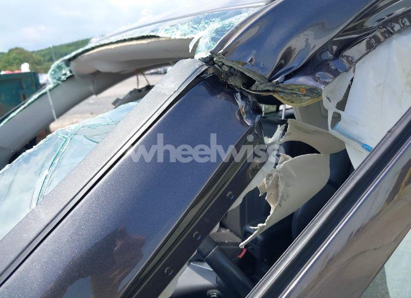 Photo 13 of 2016 Jeep Compass HIGH ALTITUDE EDITION (VIN 1C4NJDEB0GD558230)