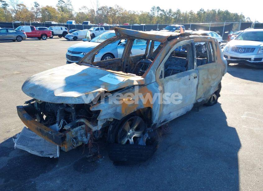 Photo 6 of 2016 Jeep Compass HIGH ALTITUDE EDITION (VIN 1C4NJDEB0GD730269)