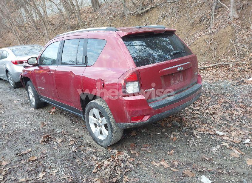 Photo 3 of 2016 Jeep Compass LATITUDE (VIN 1C4NJDEB0GD779584)