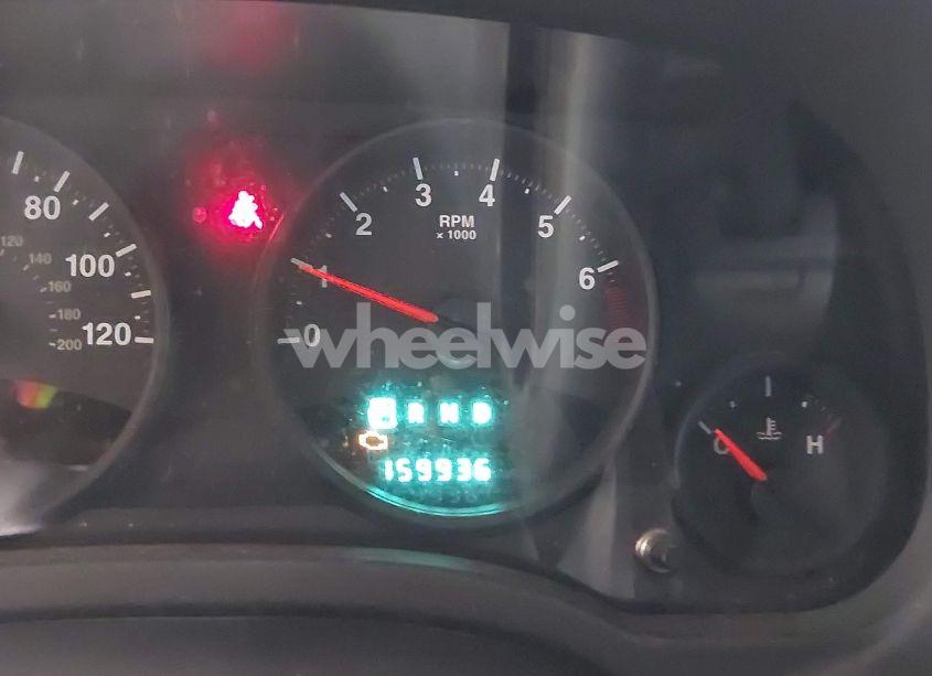 Photo 7 of 2013 Jeep Compass LATITUDE (VIN 1C4NJDEB1DD207743)