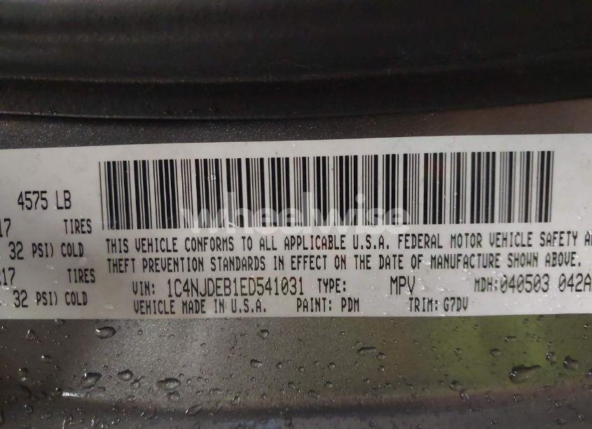 Photo 9 of 2014 Jeep Compass LATITUDE (VIN 1C4NJDEB1ED541031)
