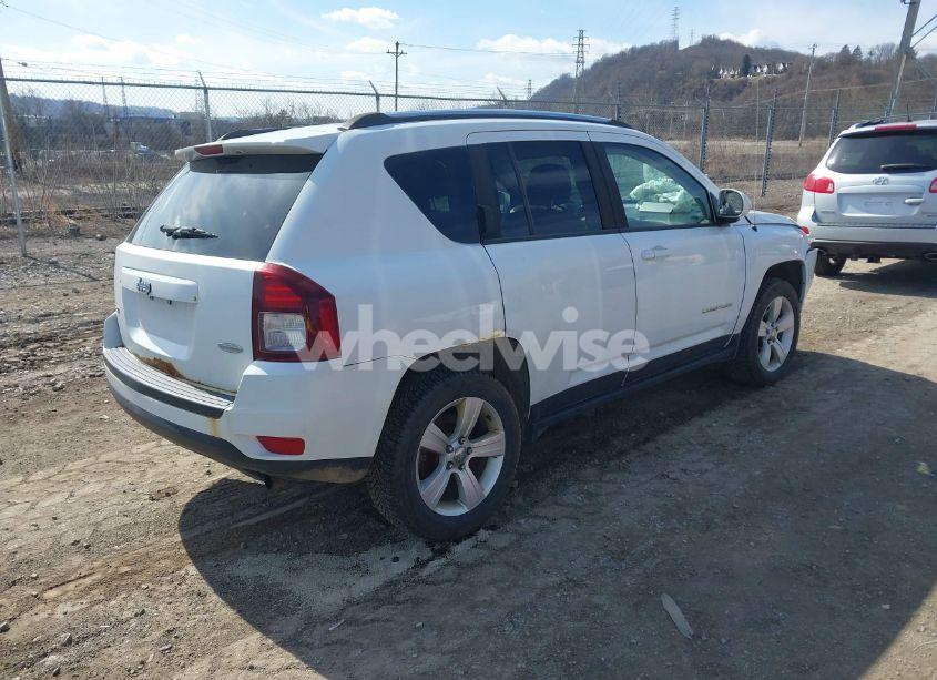 Photo 4 of 2014 Jeep Compass LATITUDE (VIN 1C4NJDEB1ED713896)