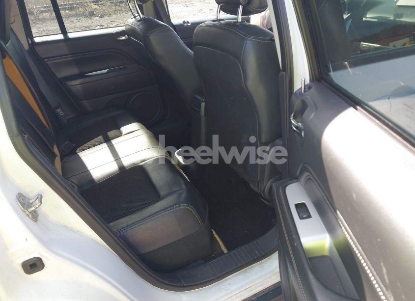 Photo 8 of 2014 Jeep Compass LATITUDE (VIN 1C4NJDEB1ED713896)