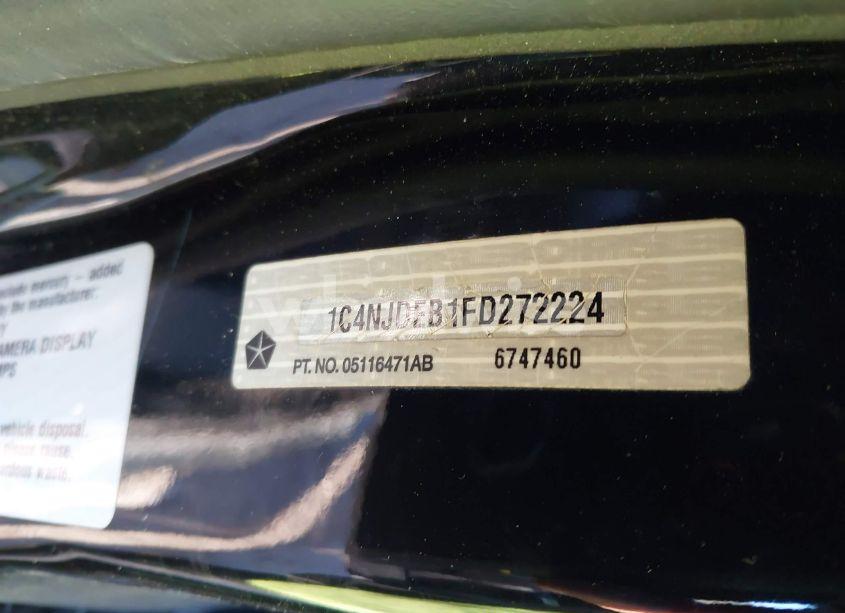 Photo 9 of 2015 Jeep Compass HIGH ALTITUDE EDITION (VIN 1C4NJDEB1FD272224)