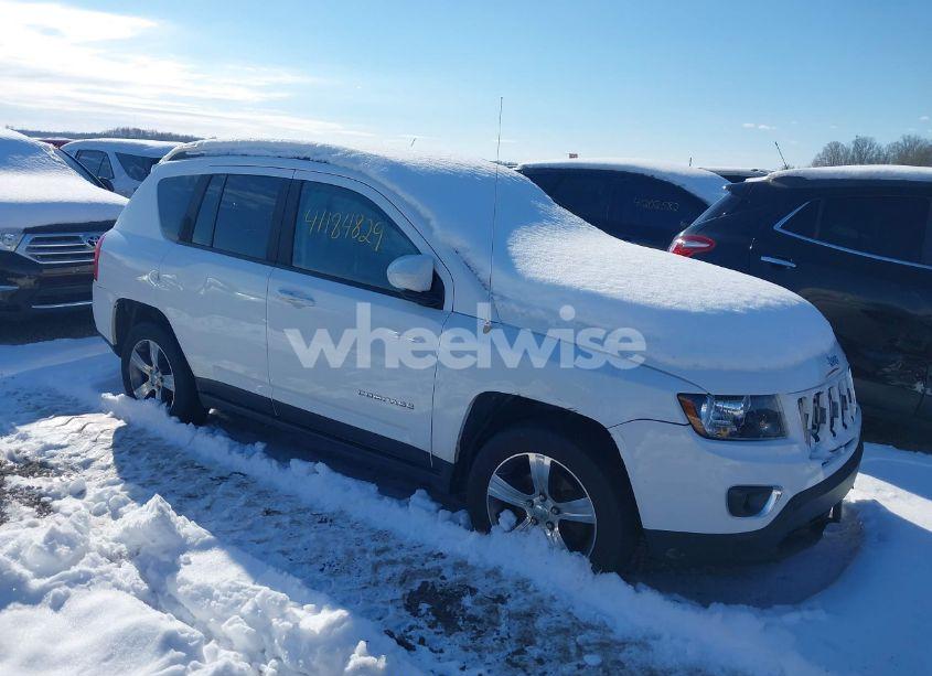 2016 Jeep Compass HIGH ALTITUDE EDITION (VIN 1C4NJDEB1GD550363) main photo