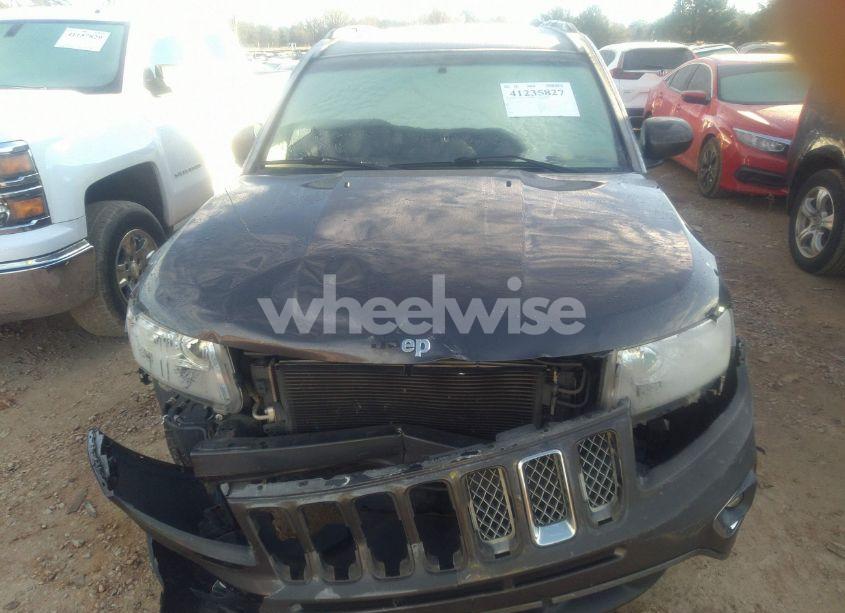 Photo 13 of 2016 Jeep Compass HIGH ALTITUDE EDITION (VIN 1C4NJDEB1GD773244)