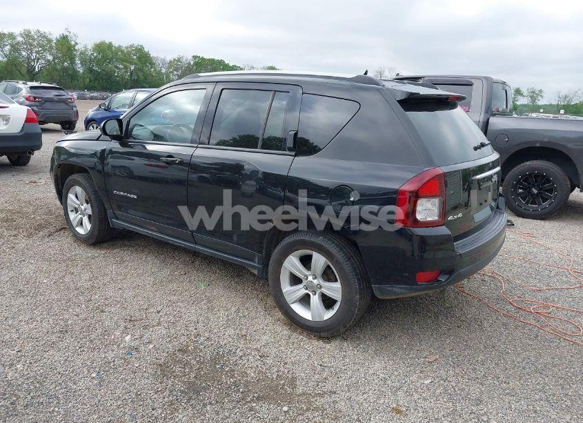 Photo 3 of 2016 Jeep Compass LATITUDE (VIN 1C4NJDEB1GD804542)