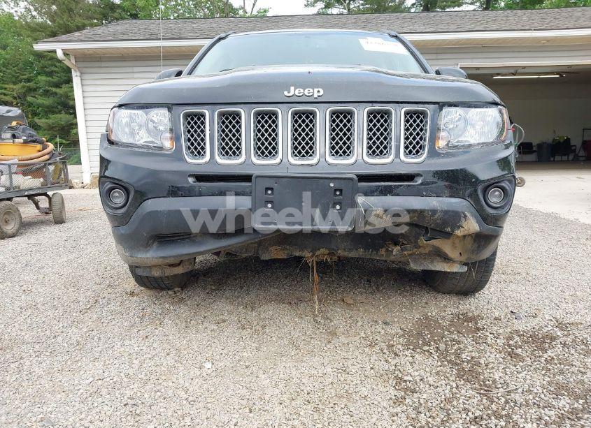 Photo 6 of 2016 Jeep Compass LATITUDE (VIN 1C4NJDEB1GD804542)