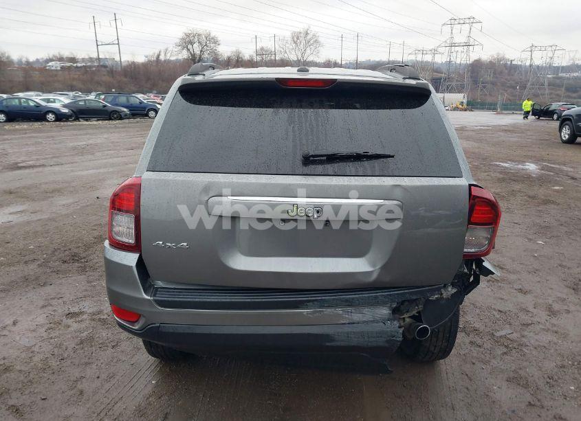 Photo 17 of 2014 Jeep Compass LATITUDE (VIN 1C4NJDEB2ED500701)