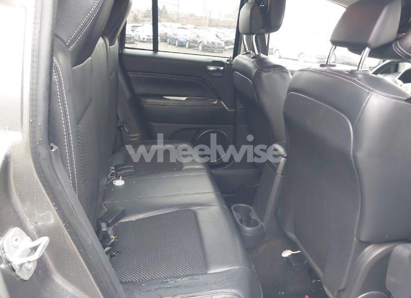 Photo 8 of 2014 Jeep Compass LATITUDE (VIN 1C4NJDEB2ED500701)