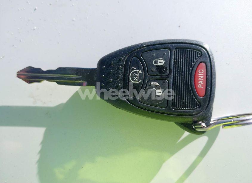 Photo 11 of 2014 Jeep Compass LATITUDE (VIN 1C4NJDEB2ED500729)