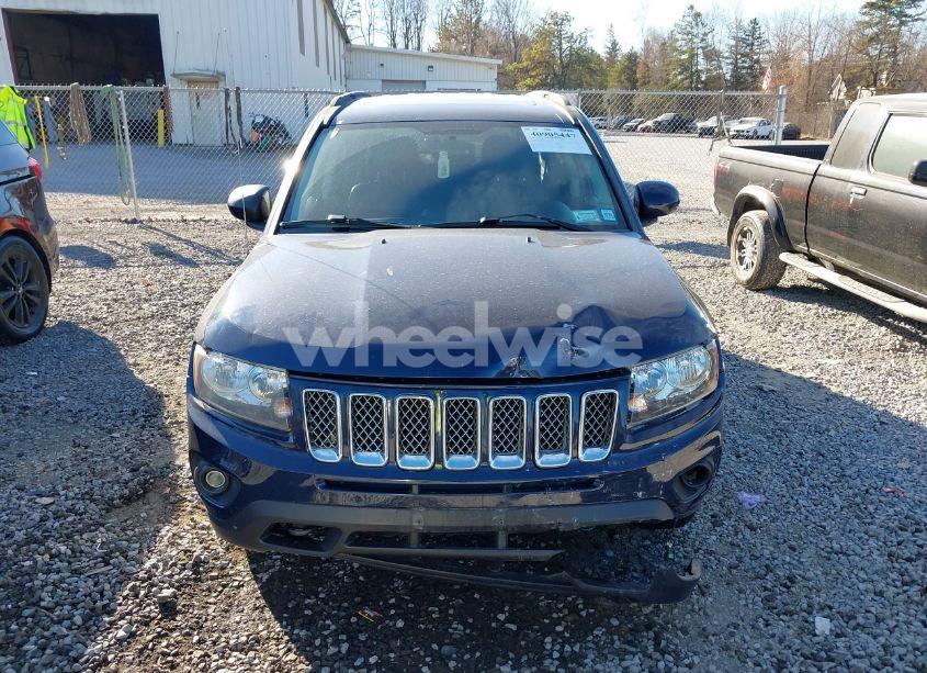 Photo 12 of 2014 Jeep Compass LATITUDE (VIN 1C4NJDEB2ED500729)