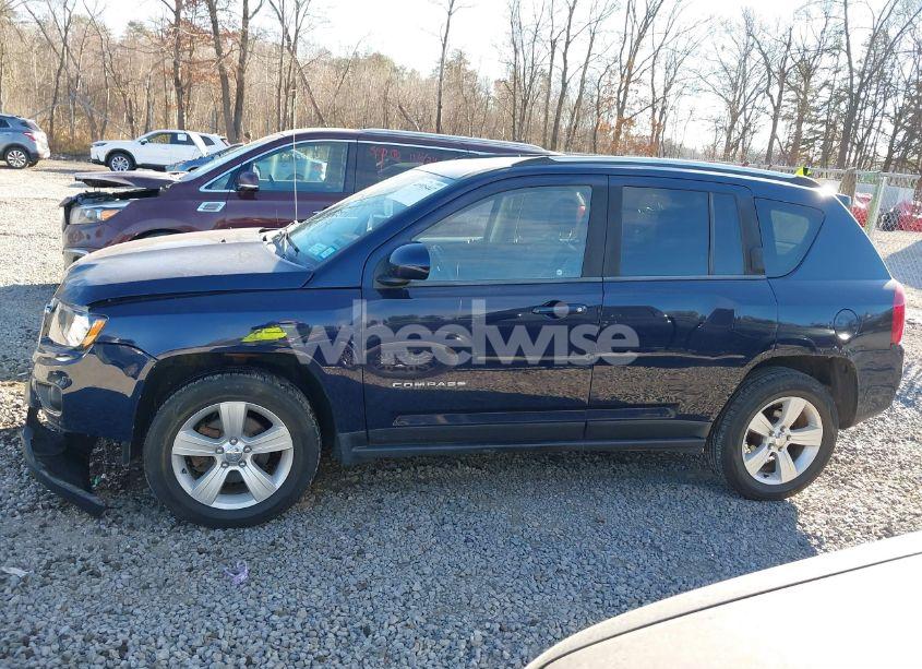 Photo 14 of 2014 Jeep Compass LATITUDE (VIN 1C4NJDEB2ED500729)