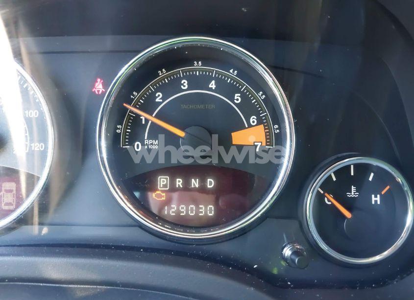 Photo 15 of 2014 Jeep Compass LATITUDE (VIN 1C4NJDEB2ED500729)