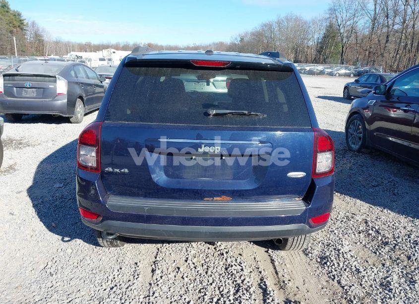 Photo 16 of 2014 Jeep Compass LATITUDE (VIN 1C4NJDEB2ED500729)