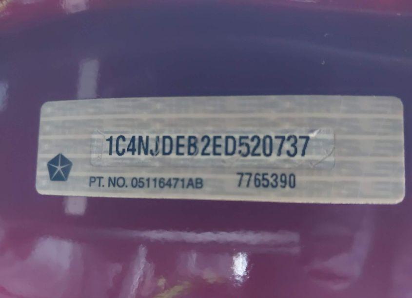 Photo 9 of 2014 Jeep Compass LATITUDE (VIN 1C4NJDEB2ED520737)