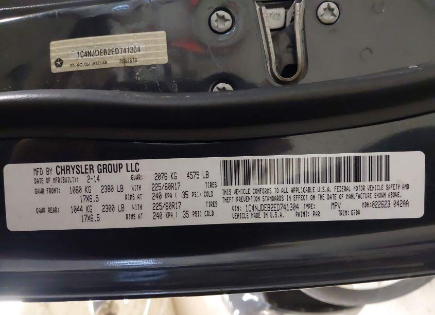 Photo 9 of 2014 Jeep Compass LATITUDE (VIN 1C4NJDEB2ED741304)