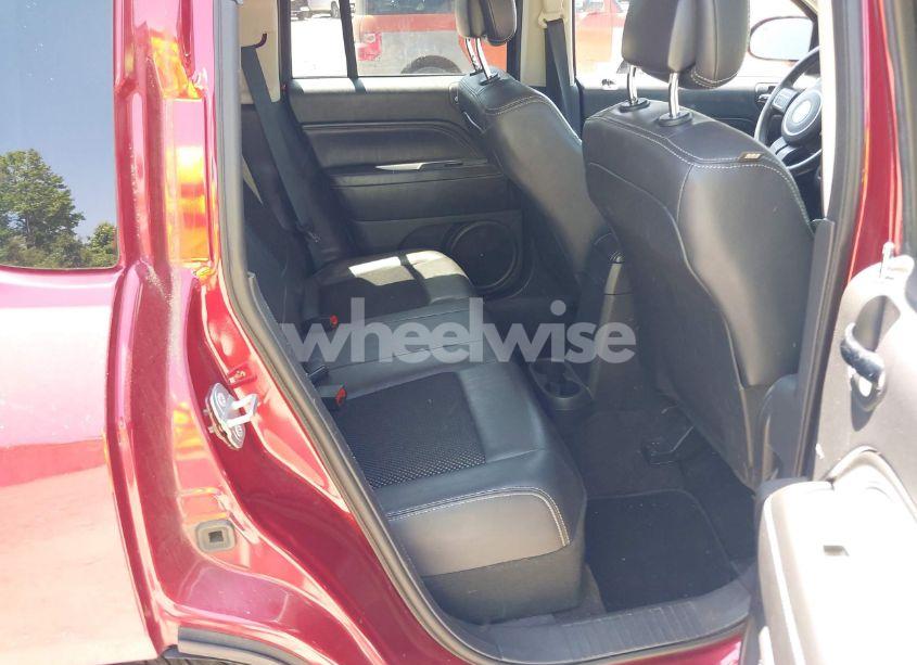 Photo 8 of 2014 Jeep Compass LATITUDE (VIN 1C4NJDEB2ED816969)