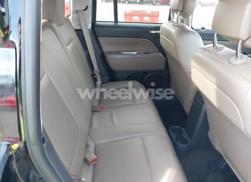 Photo 8 of 2015 Jeep Compass HIGH ALTITUDE EDITION (VIN 1C4NJDEB2FD169202)