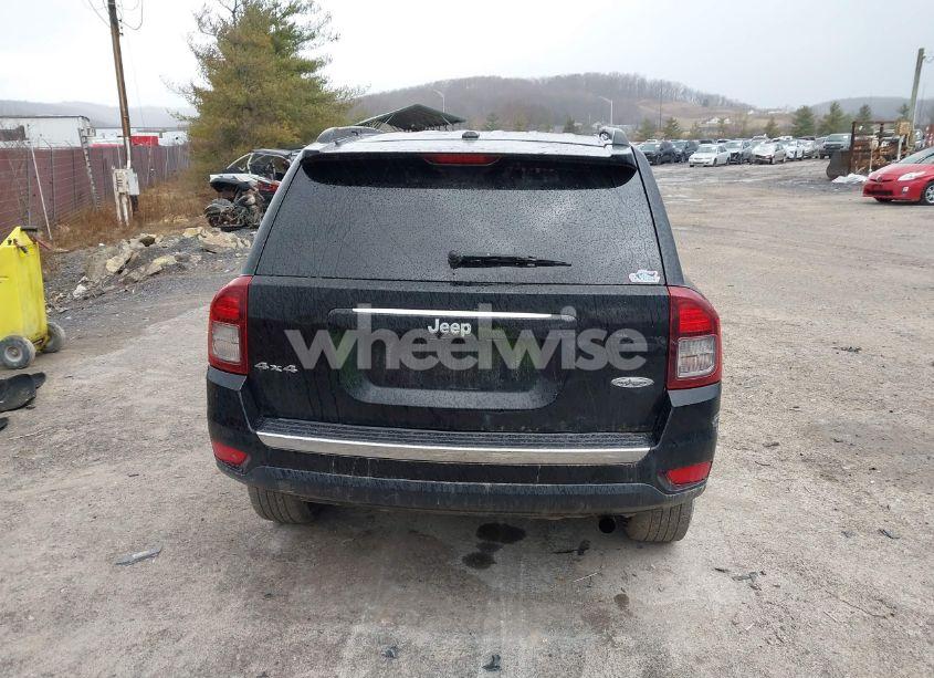 Photo 16 of 2015 Jeep Compass HIGH ALTITUDE EDITION (VIN 1C4NJDEB2FD207611)