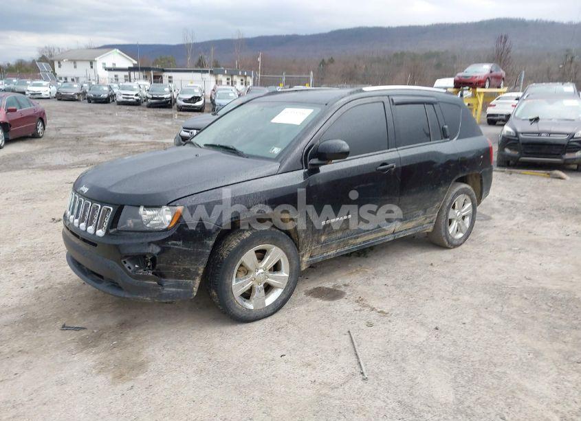 Photo 2 of 2015 Jeep Compass HIGH ALTITUDE EDITION (VIN 1C4NJDEB2FD207611)