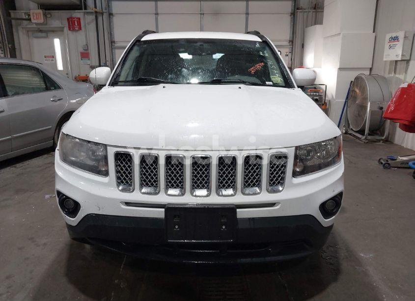 Photo 12 of 2016 Jeep Compass LATITUDE (VIN 1C4NJDEB2GD544541)