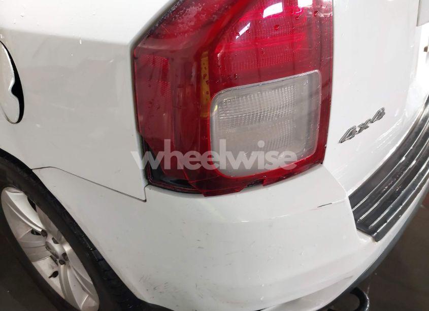 Photo 19 of 2016 Jeep Compass LATITUDE (VIN 1C4NJDEB2GD544541)