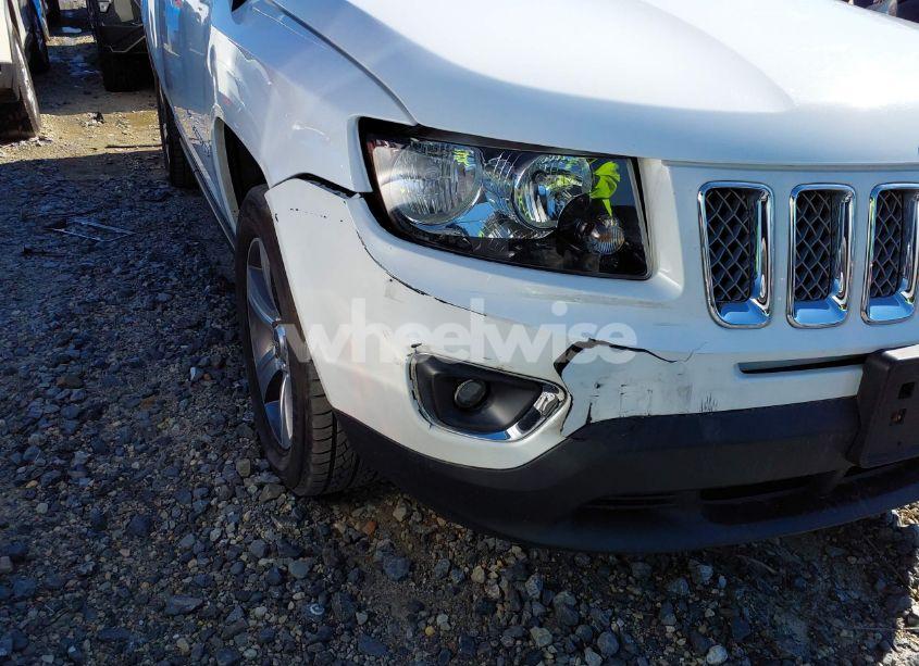 Photo 13 of 2016 Jeep Compass HIGH ALTITUDE EDITION (VIN 1C4NJDEB2GD730449)