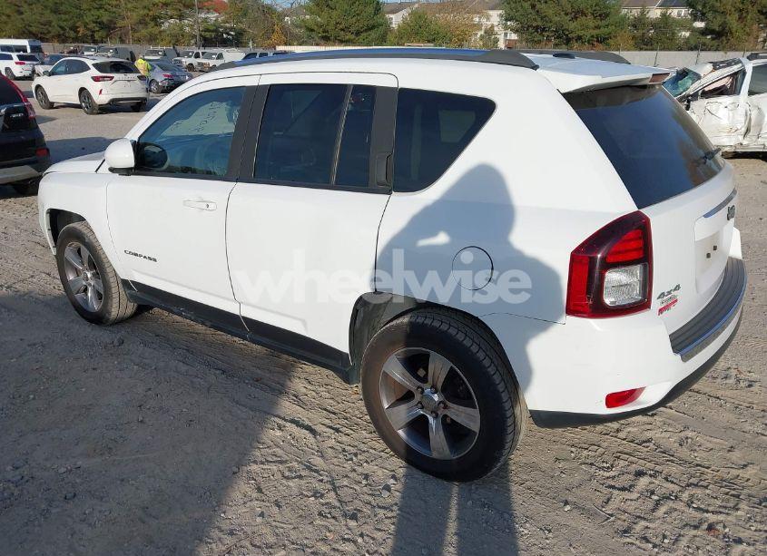 Photo 3 of 2016 Jeep Compass HIGH ALTITUDE EDITION (VIN 1C4NJDEB2GD730449)