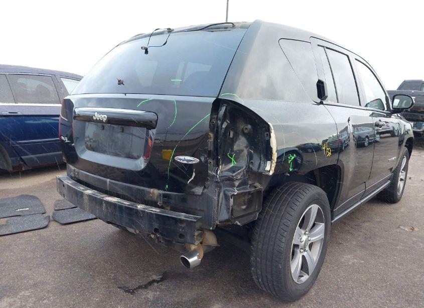 Photo 6 of 2016 Jeep Compass HIGH ALTITUDE EDITION (VIN 1C4NJDEB2GD745601)