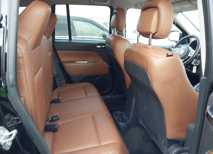 Photo 8 of 2016 Jeep Compass HIGH ALTITUDE EDITION (VIN 1C4NJDEB2GD745601)