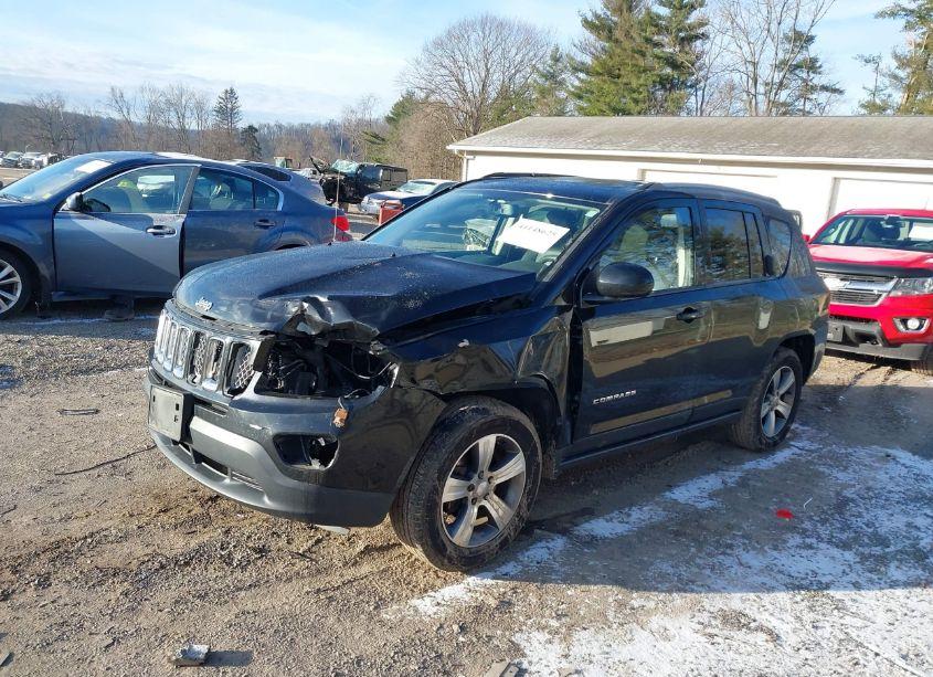 Photo 2 of 2017 Jeep Compass HIGH ALTITUDE 4X4 (VIN 1C4NJDEB2HD126580)