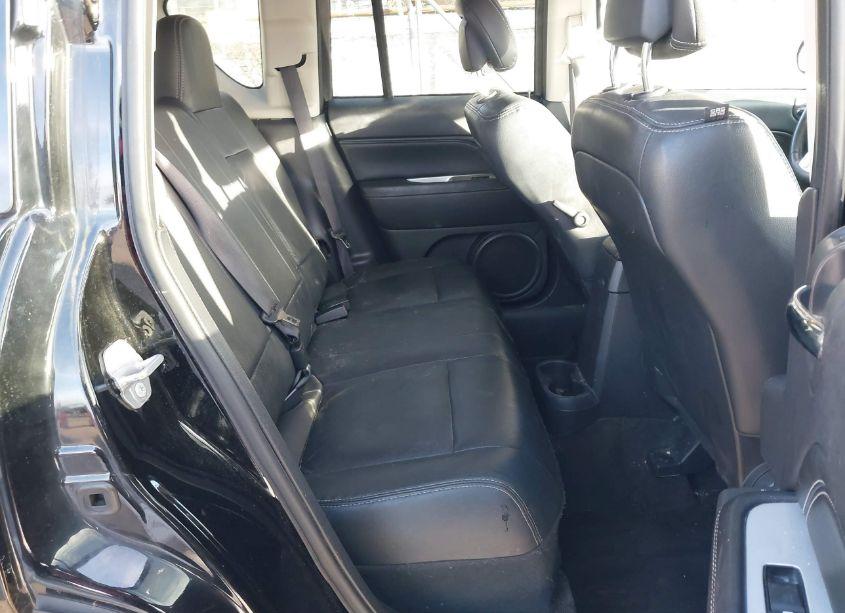 Photo 8 of 2017 Jeep Compass HIGH ALTITUDE 4X4 (VIN 1C4NJDEB2HD126580)