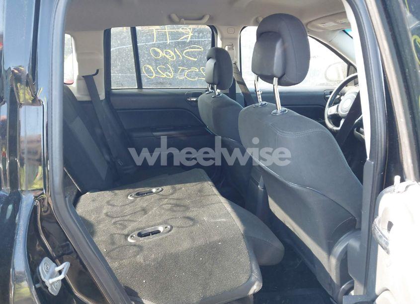 Photo 8 of 2012 Jeep Compass LATITUDE (VIN 1C4NJDEB3CD514359)