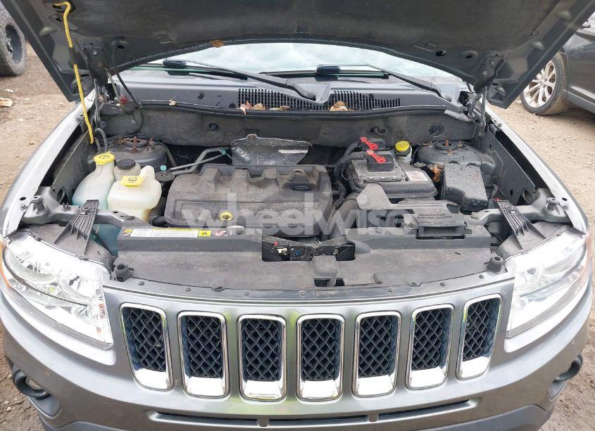 Photo 10 of 2012 Jeep Compass LATITUDE (VIN 1C4NJDEB3CD547670)