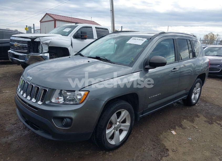 Photo 2 of 2012 Jeep Compass LATITUDE (VIN 1C4NJDEB3CD547670)
