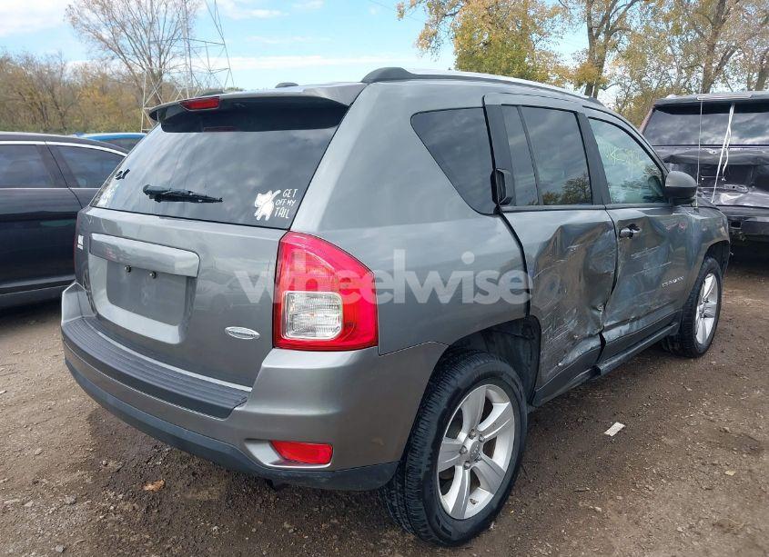 Photo 4 of 2012 Jeep Compass LATITUDE (VIN 1C4NJDEB3CD547670)