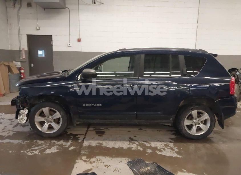 Photo 15 of 2012 Jeep Compass LATITUDE (VIN 1C4NJDEB3CD658820)