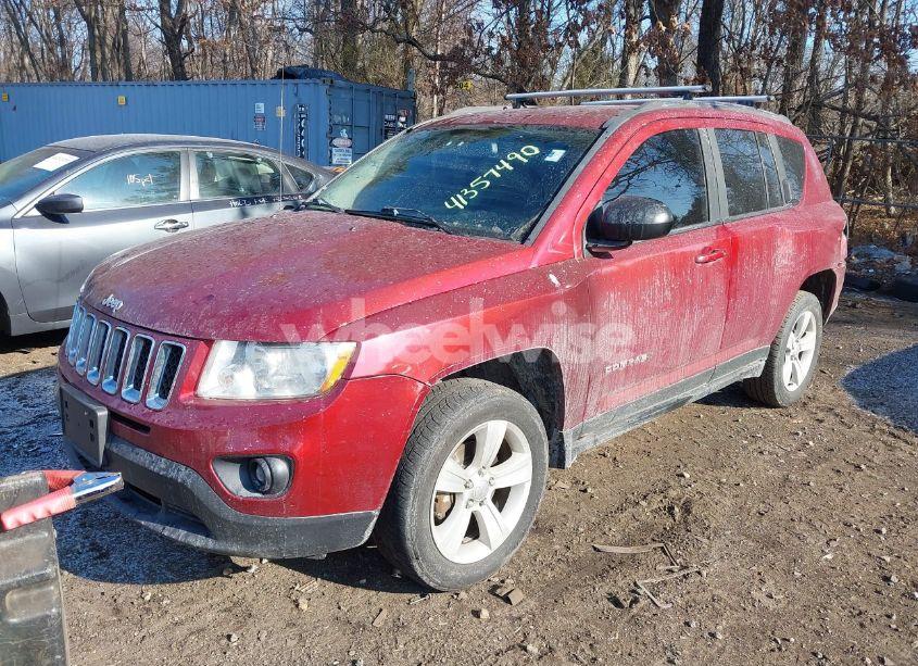 Photo 2 of 2013 Jeep Compass LATITUDE (VIN 1C4NJDEB3DD186328)