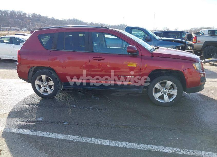 Photo 13 of 2014 Jeep Compass LATITUDE (VIN 1C4NJDEB3ED501601)